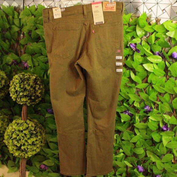 NWT Levi's Red Tab CLASSIC STRAIGHT FIT Straight Mid Rise WOMEN'S JEANS Size 10 - Picture 5 of 12